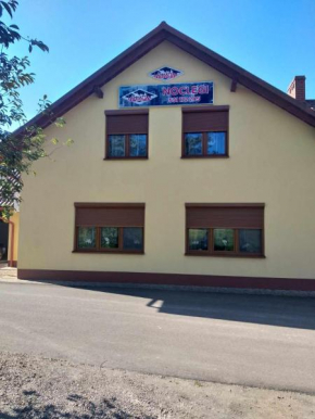 Noclegi Manhattan , pokoje, zakwaterowanie, Strzyżów